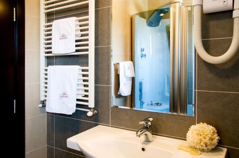 Hotel Knezevina Vranić Zewnętrze zdjęcie